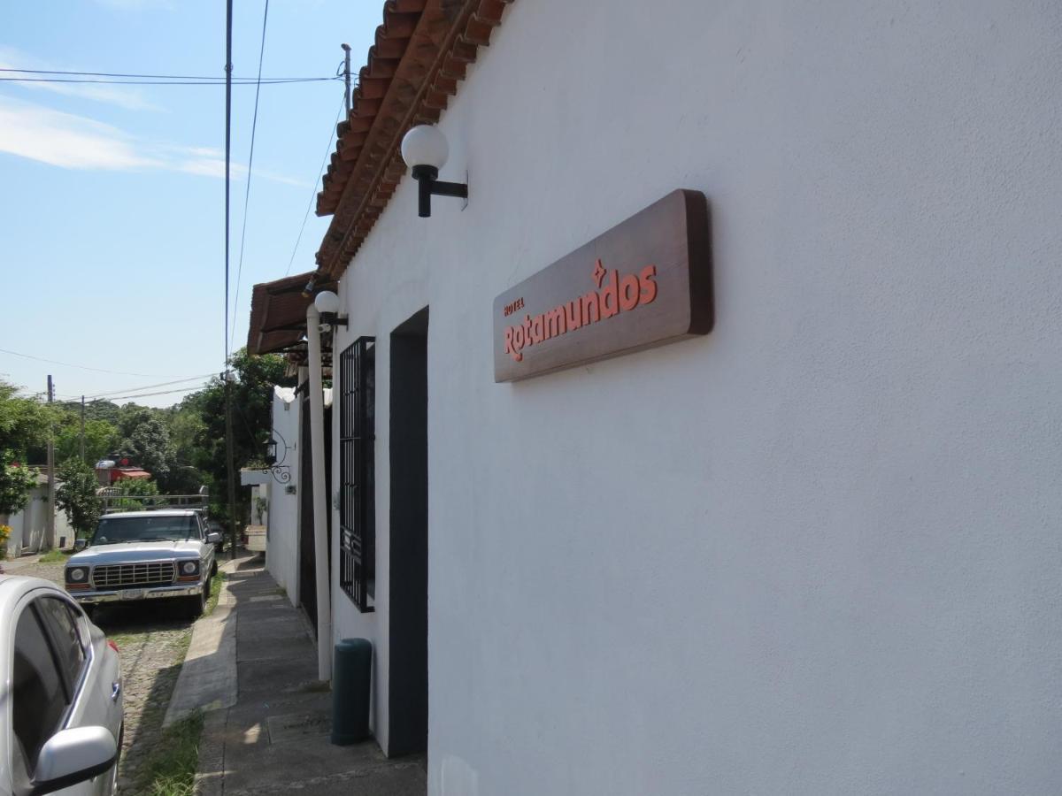 Los Suspiros Hotel Boutique By Rotamundos Comala Екстериор снимка