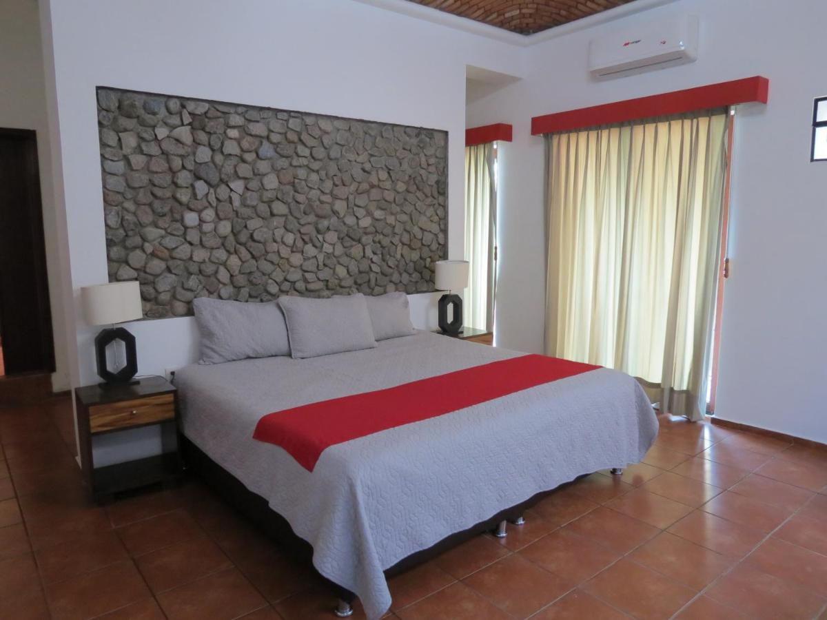 Los Suspiros Hotel Boutique By Rotamundos Comala Екстериор снимка